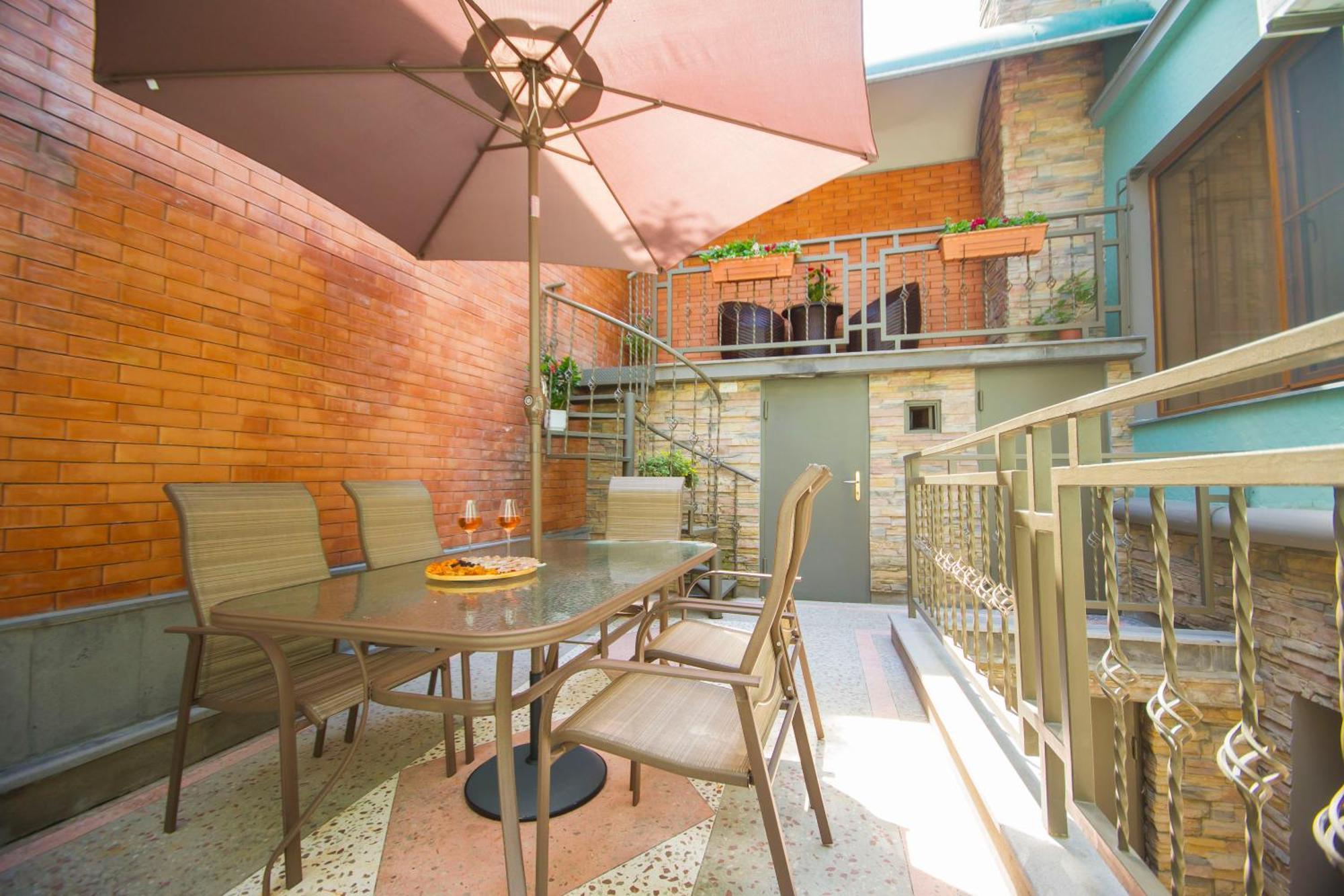 Boutique Stay Tbilissi Extérieur photo